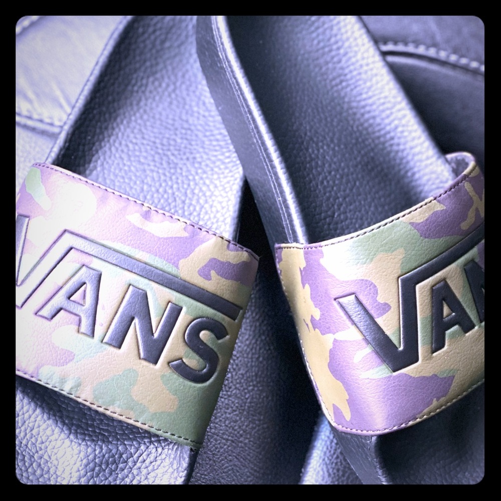Vans Camo Slide-ons